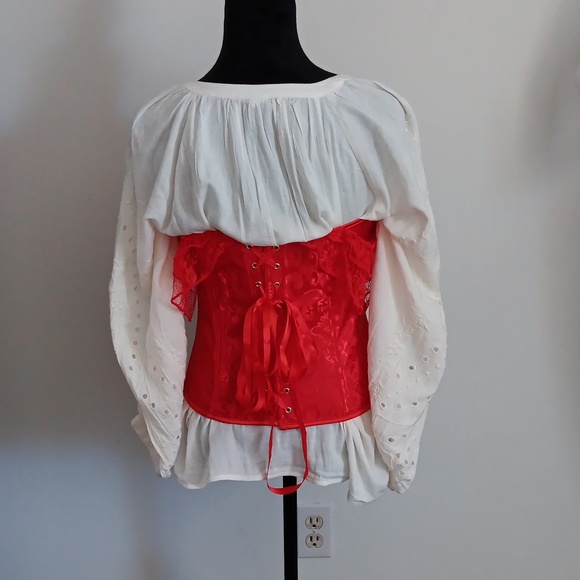 A Stylish Cream Color Blouse with Floral Design Sleeves Size XL - Picture 5 of 16